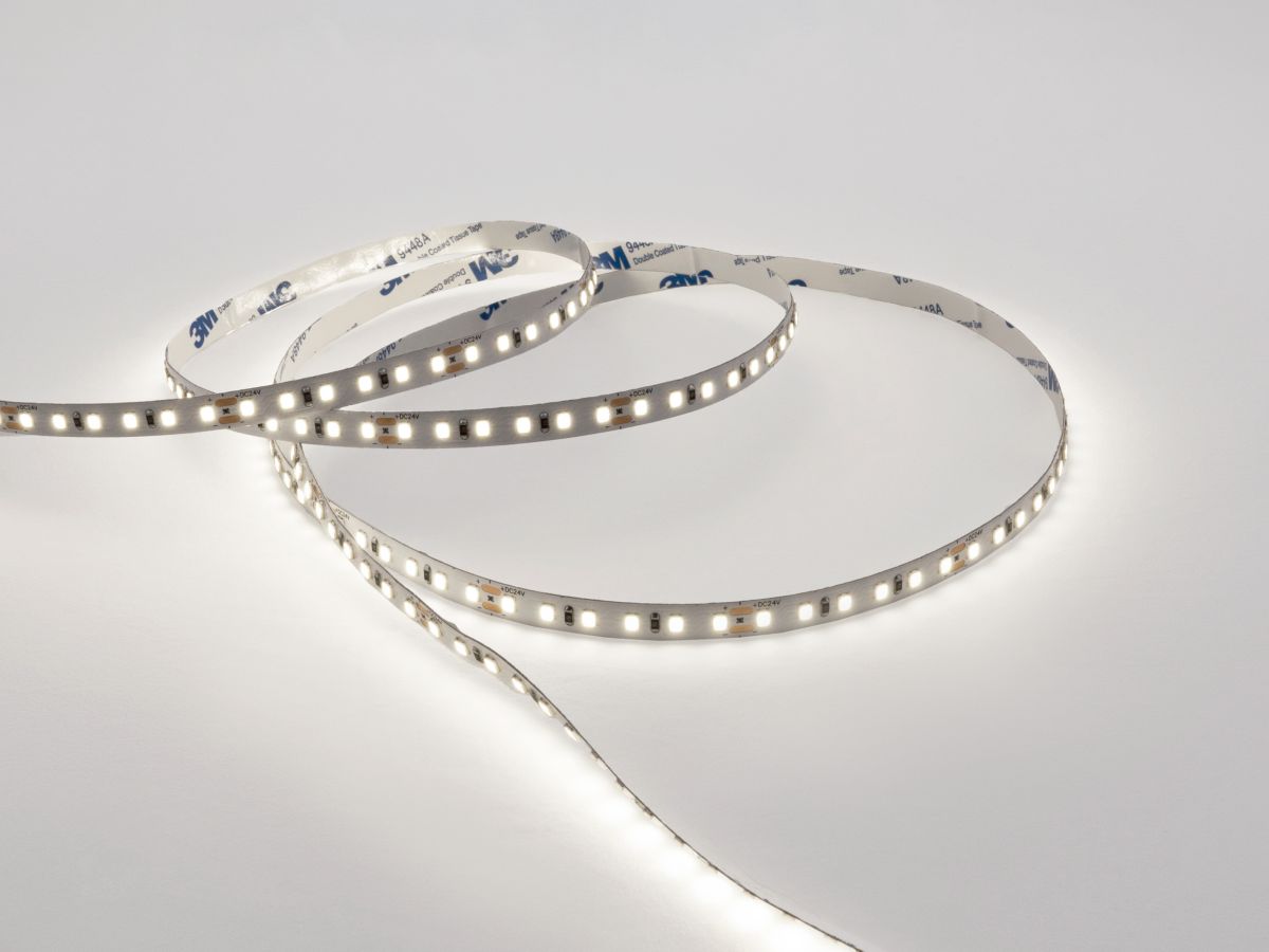 Светодиодная лента LEDS POWER 2835 120/м (9,6Вт/м) 12В холодная 002217 в Санкт-Петербурге