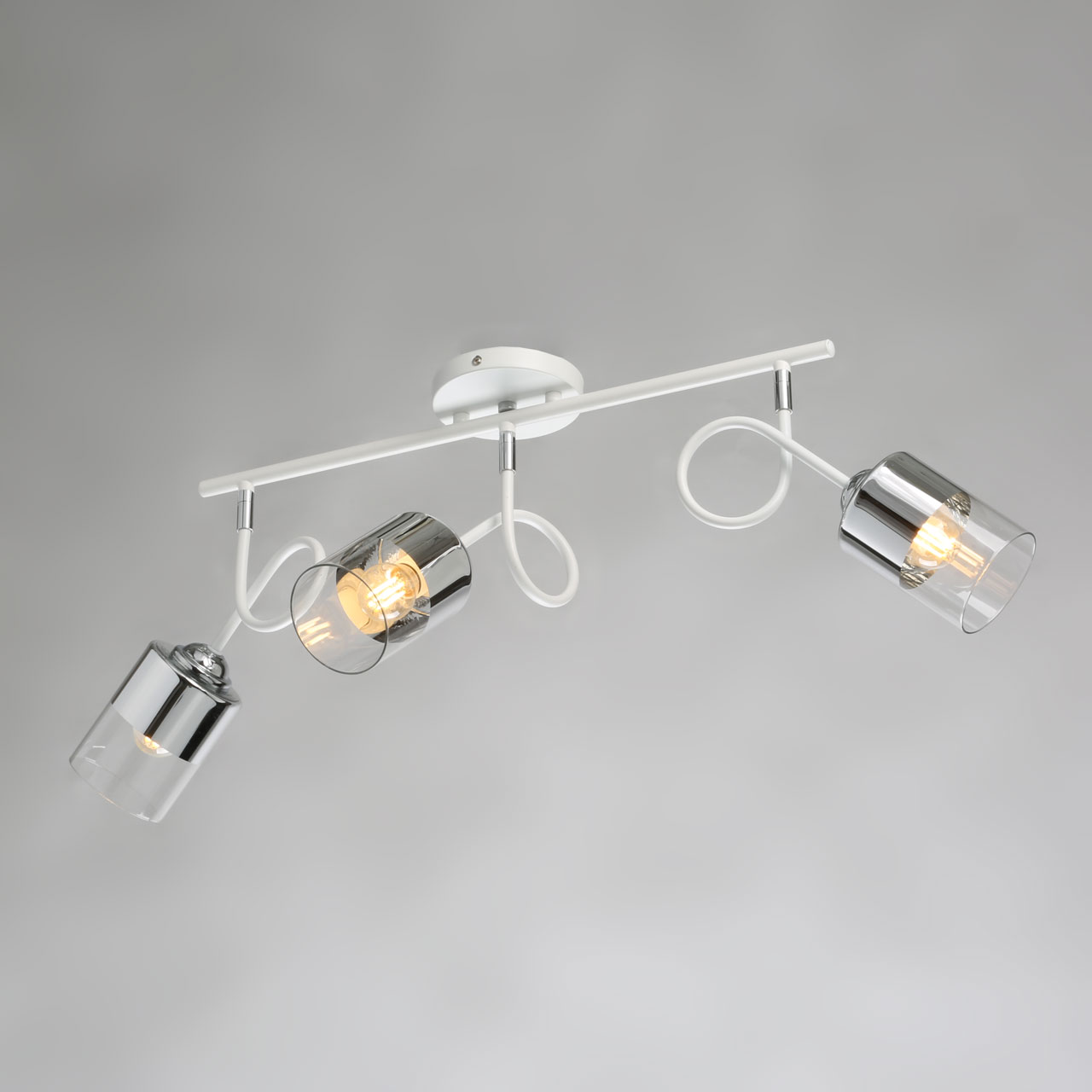 Потолочная люстра De Markt Акцент 680011703 в #REGION_NAME_DECLINE_PP#