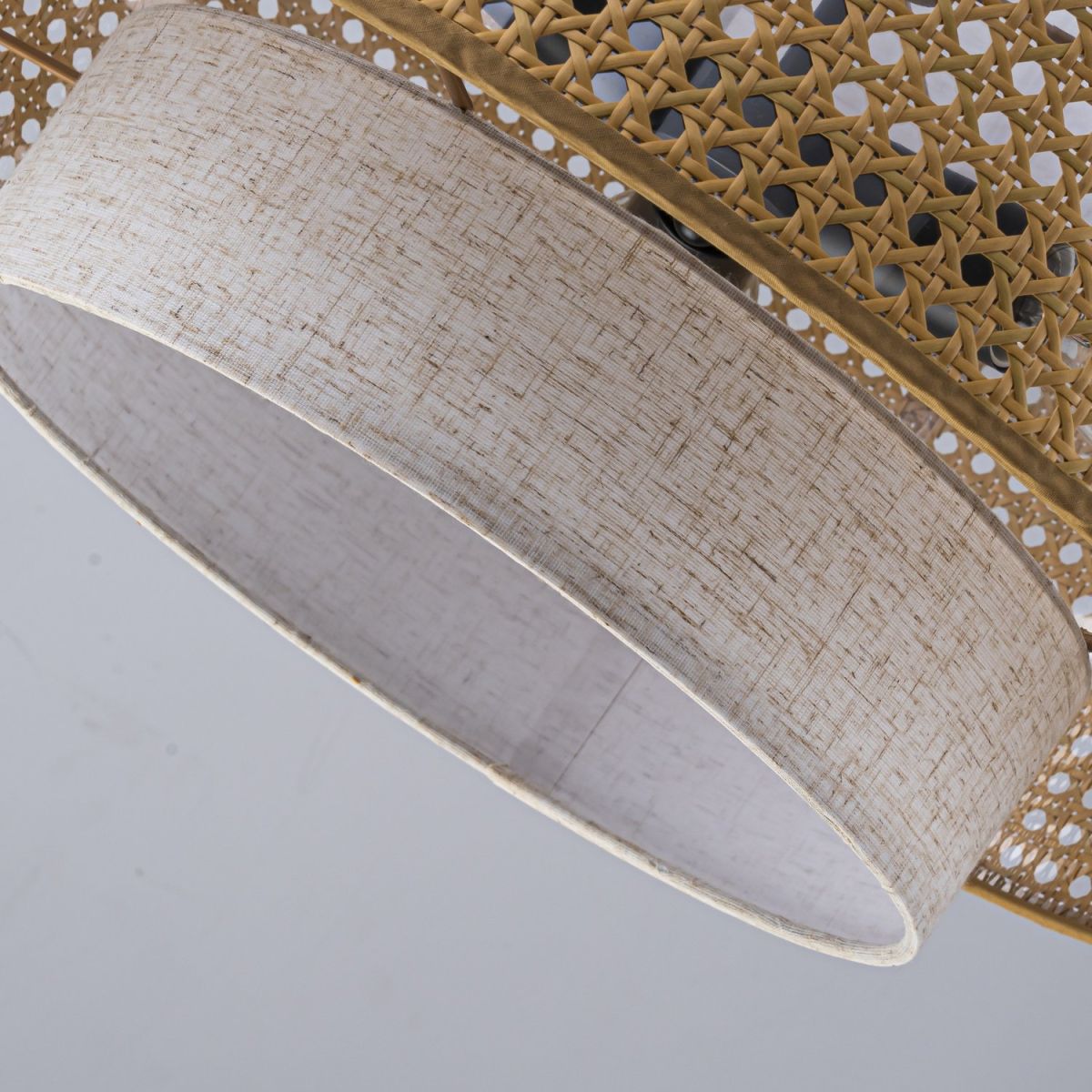 Подвесная люстра Favourite Organicum 4768-3P в #REGION_NAME_DECLINE_PP#