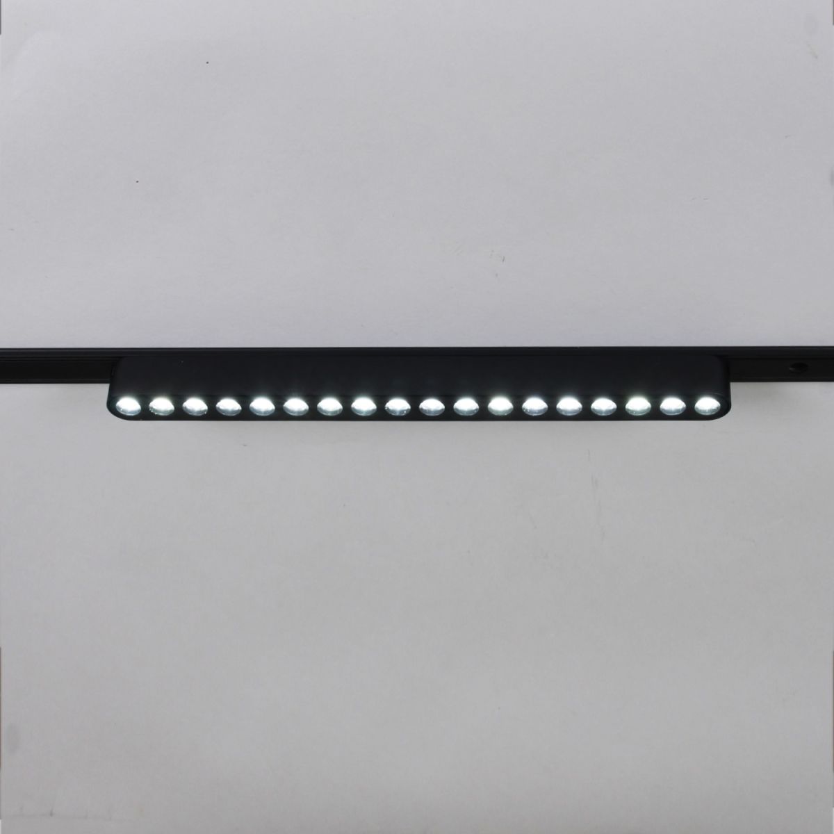 Трековый магнитный светильник (CCT+SMART) Reluce 13002-9.3-001UR magnetic LED16W BK CCT+SMART в Санкт-Петербурге