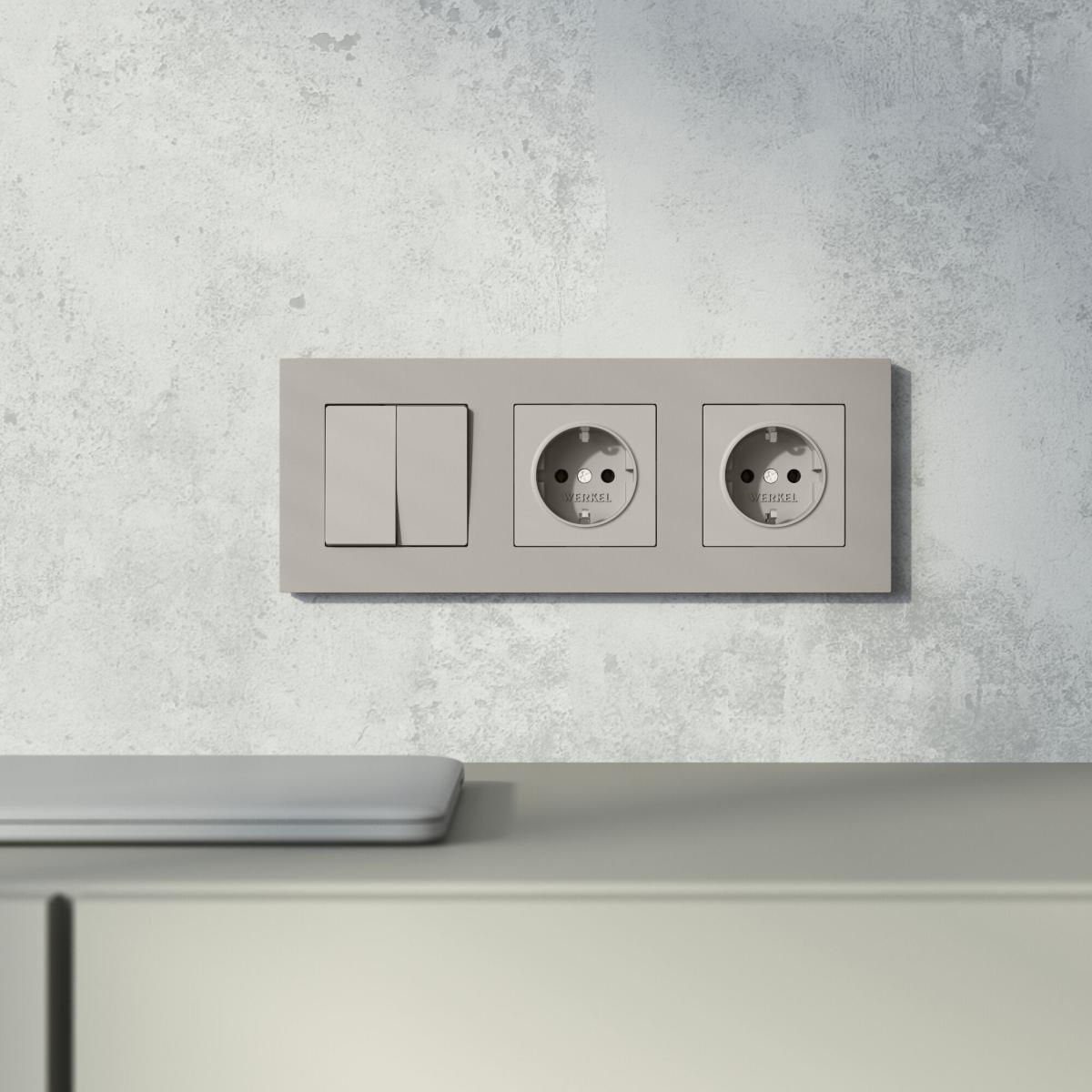 Рамка на 3 поста Werkel Slab (дымчатый софт) W0032917 4690389218439 a071626 в Санкт-Петербурге