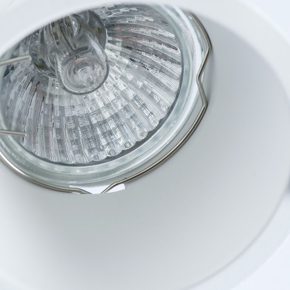 Встраиваемый светильник Arte Lamp A6667PL-1WH в #REGION_NAME_DECLINE_PP#