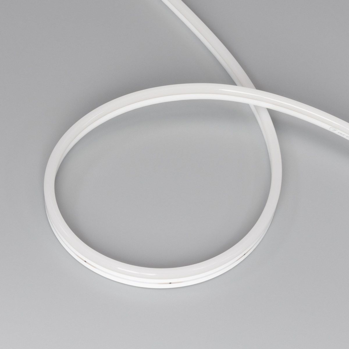 Светодиодная герметичная лента Arlight HALO-SIDE-A160-06x13mm 24V Warm3000 (10 W/m, IP67, 5m, wire x1) 053366 в #REGION_NAME_DECLINE_PP#