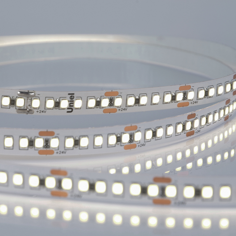 Светодиодная лента Uniel ULS-2835-180LED/m-10mm-IP20-DC24V-17W/m-5M-4000K катушка в герметичной упаковке в Санкт-Петербурге