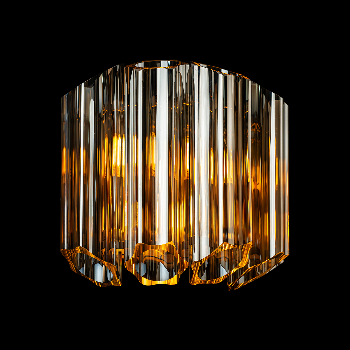 Настенный светильник Loft IT Celebration 10579W Smoke в #REGION_NAME_DECLINE_PP#