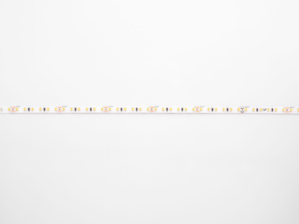 Светодиодная лента LEDS POWER 2835 120/м (9,6Вт/м) 24В теплая 004198 в #REGION_NAME_DECLINE_PP#