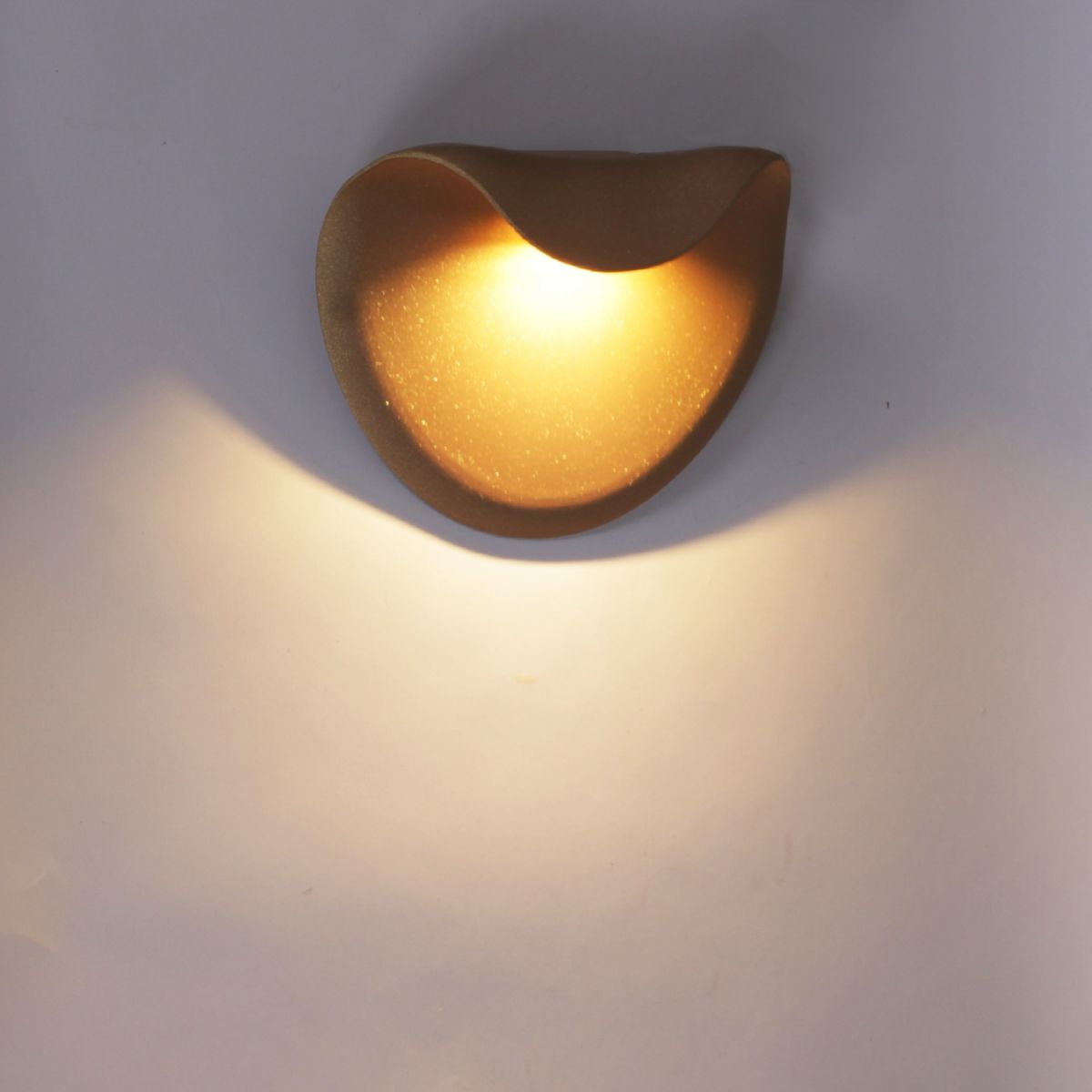 Уличный настенный светильник Reluce 86866-9.2-001JH LED12W BR в Санкт-Петербурге