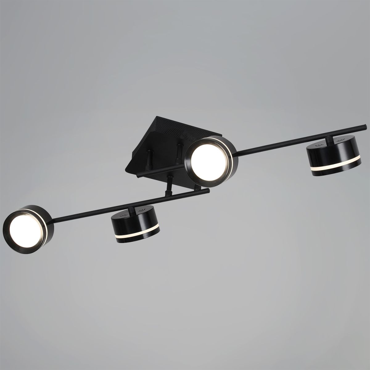 Потолочная люстра Reluce 10590-0.3-04 Black в Санкт-Петербурге