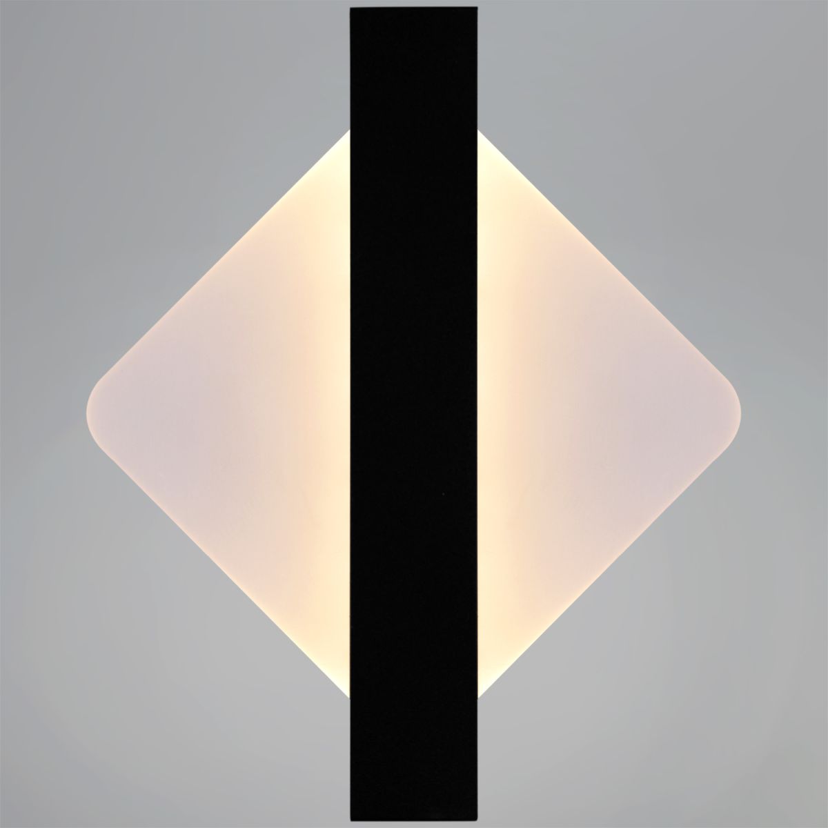 Настенный светильник Reluce 02713-0.2-01 BK в Санкт-Петербурге