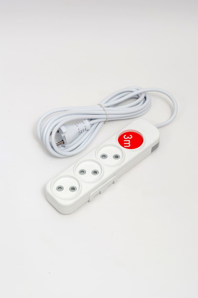Удлинитель 4вх с защитными шторками ELBI Myra 527-010203-450 в Санкт-Петербурге