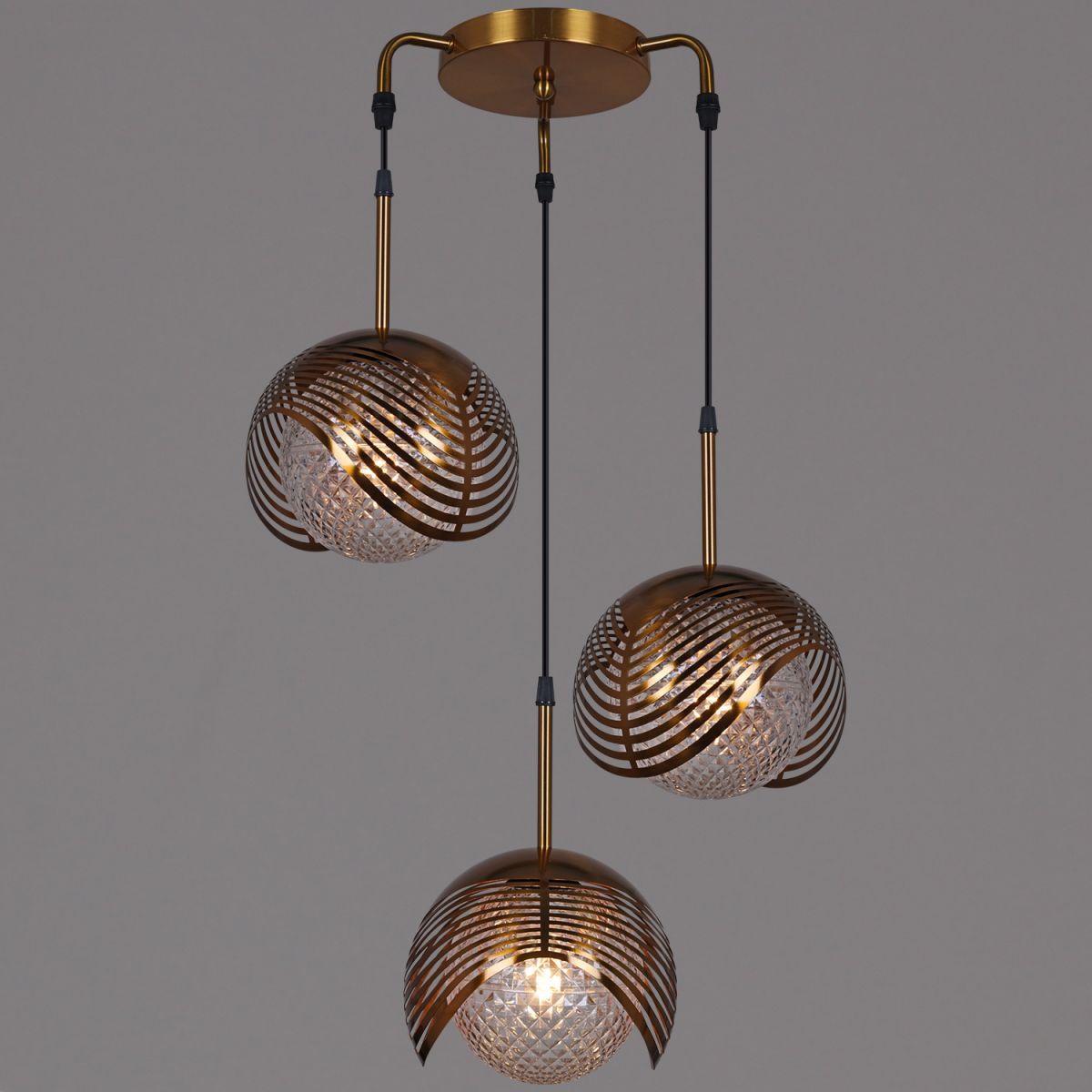 Подвесной светильник Reluce 05912-0.9-03 GB в Санкт-Петербурге