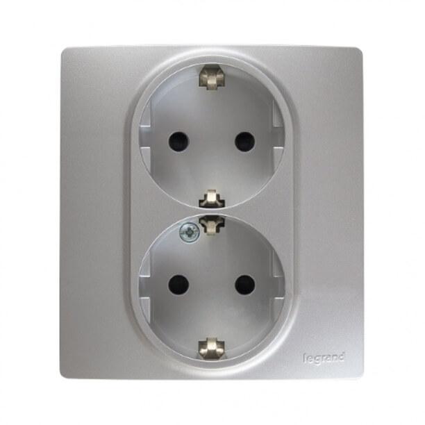 Розетка 2X2К+З Legrand Etika 16A 250V с/з со шторками безвинтовой зажим немецкий стандарт алюминий 672433 в Санкт-Петербурге
