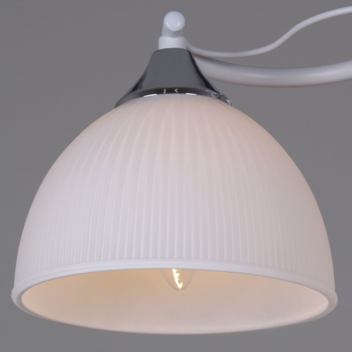 Потолочный светильник Reluce 85460-0.3-03 WH+CR в Санкт-Петербурге