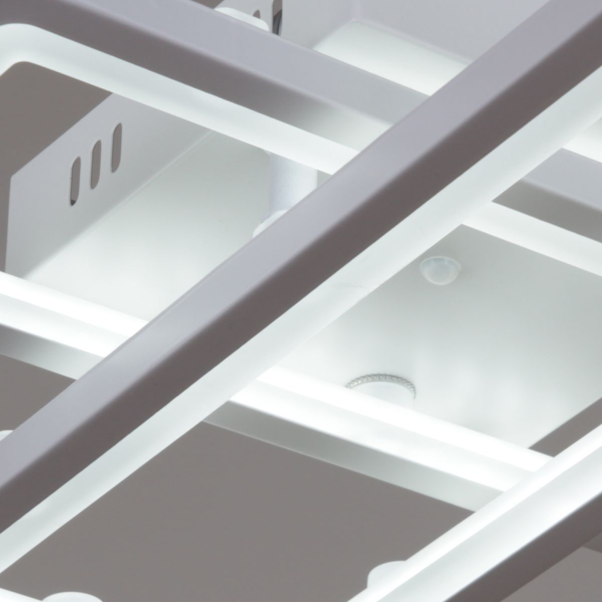 Потолочный светильник Reluce 03629-0.3-02B WH в Санкт-Петербурге