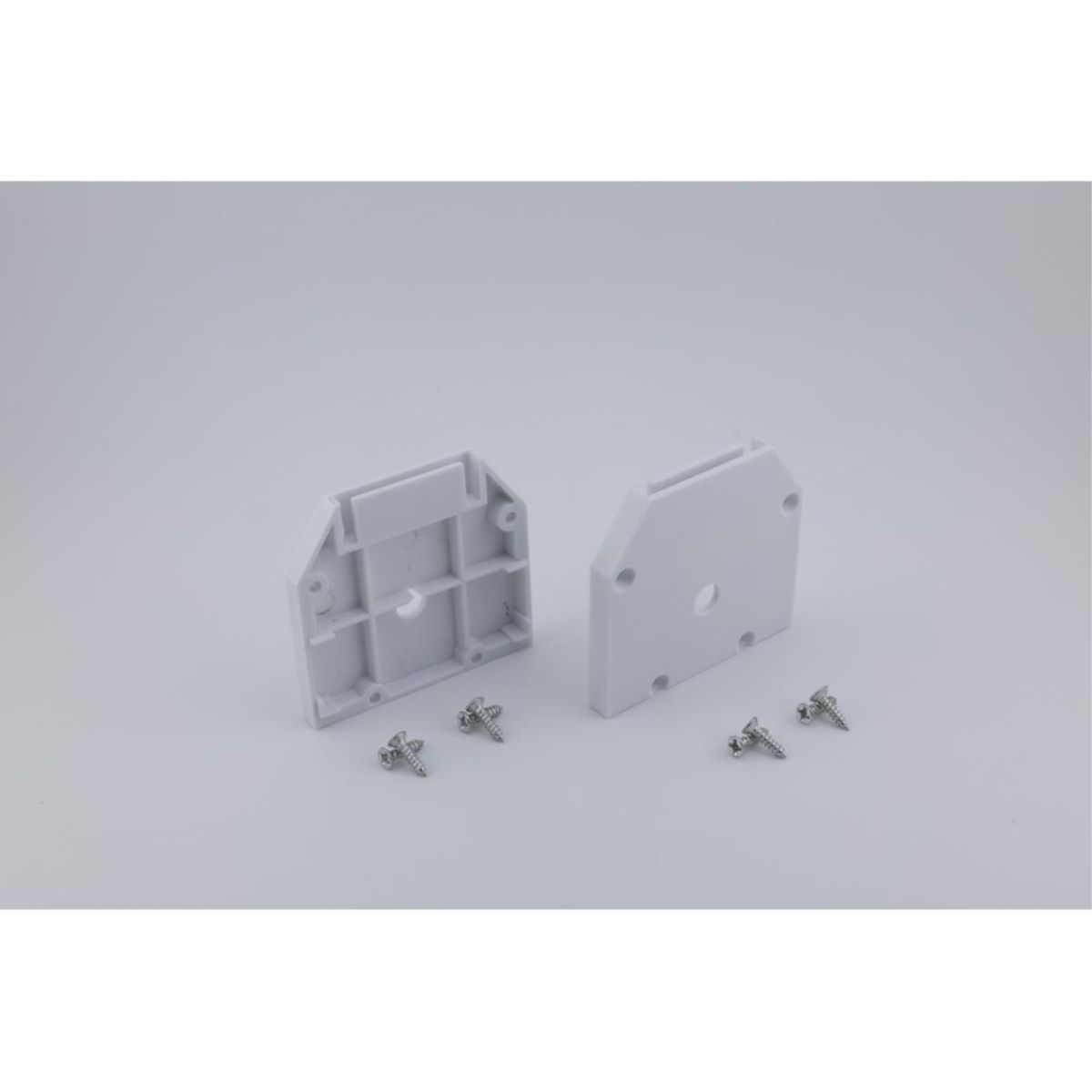 Заглушка магнитного шинопровода для натяжного потолка Aployt Magnetic track 220 APL.0284.10.05 в Санкт-Петербурге