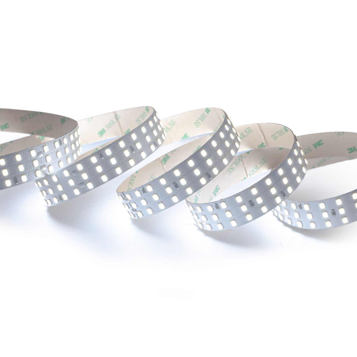 Светодиодная лента LEDS POWER трехрядная 2835 336/м (31Вт/м) 24В холодная, серия ПРО200 009094 в Санкт-Петербурге