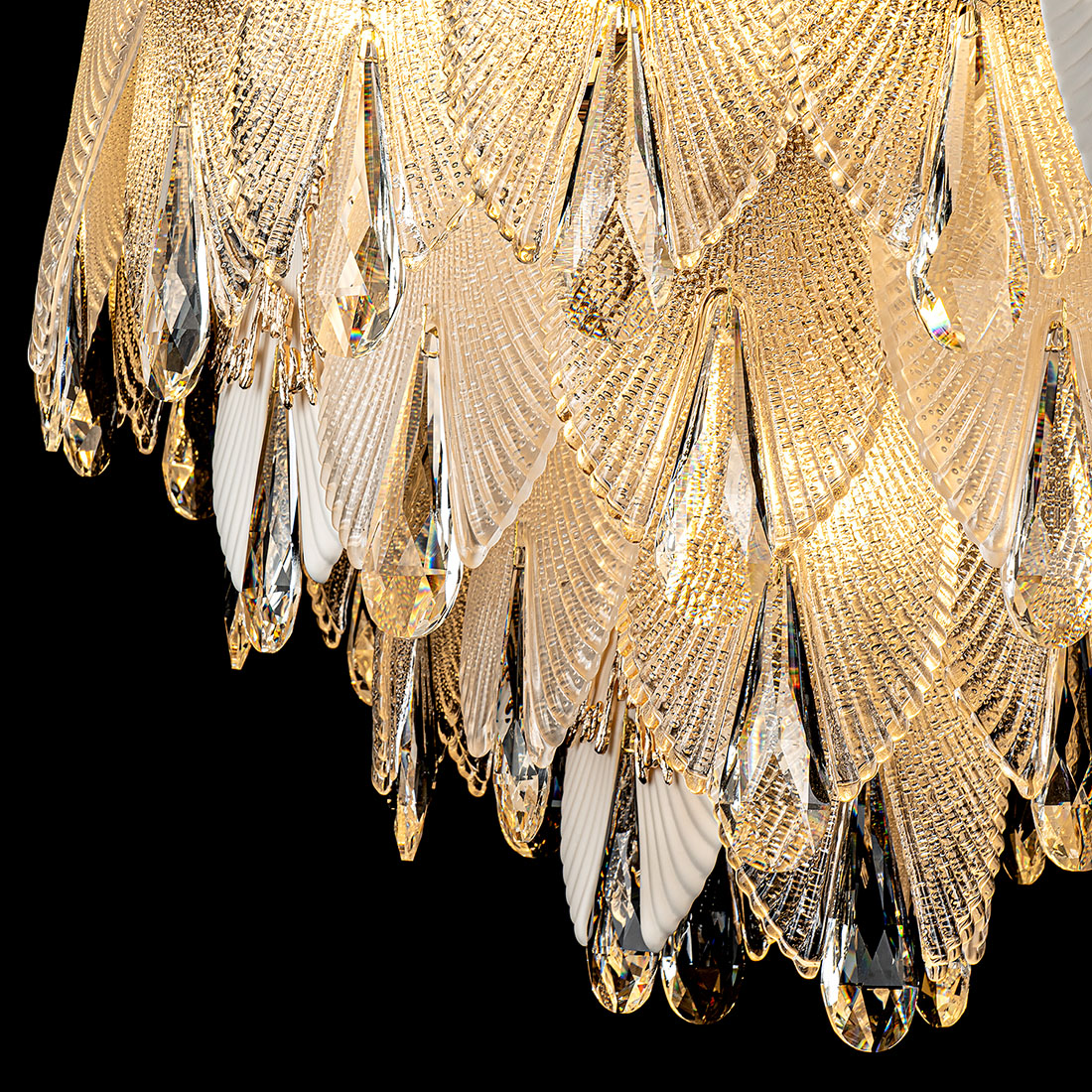 Подвесная люстра Modelux ML.6228.600 GD в Санкт-Петербурге