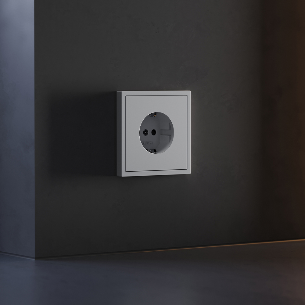 Накладка для розетки с заземлением и защитными шторками Voltum S70 (серый) VLS000716 в #REGION_NAME_DECLINE_PP#