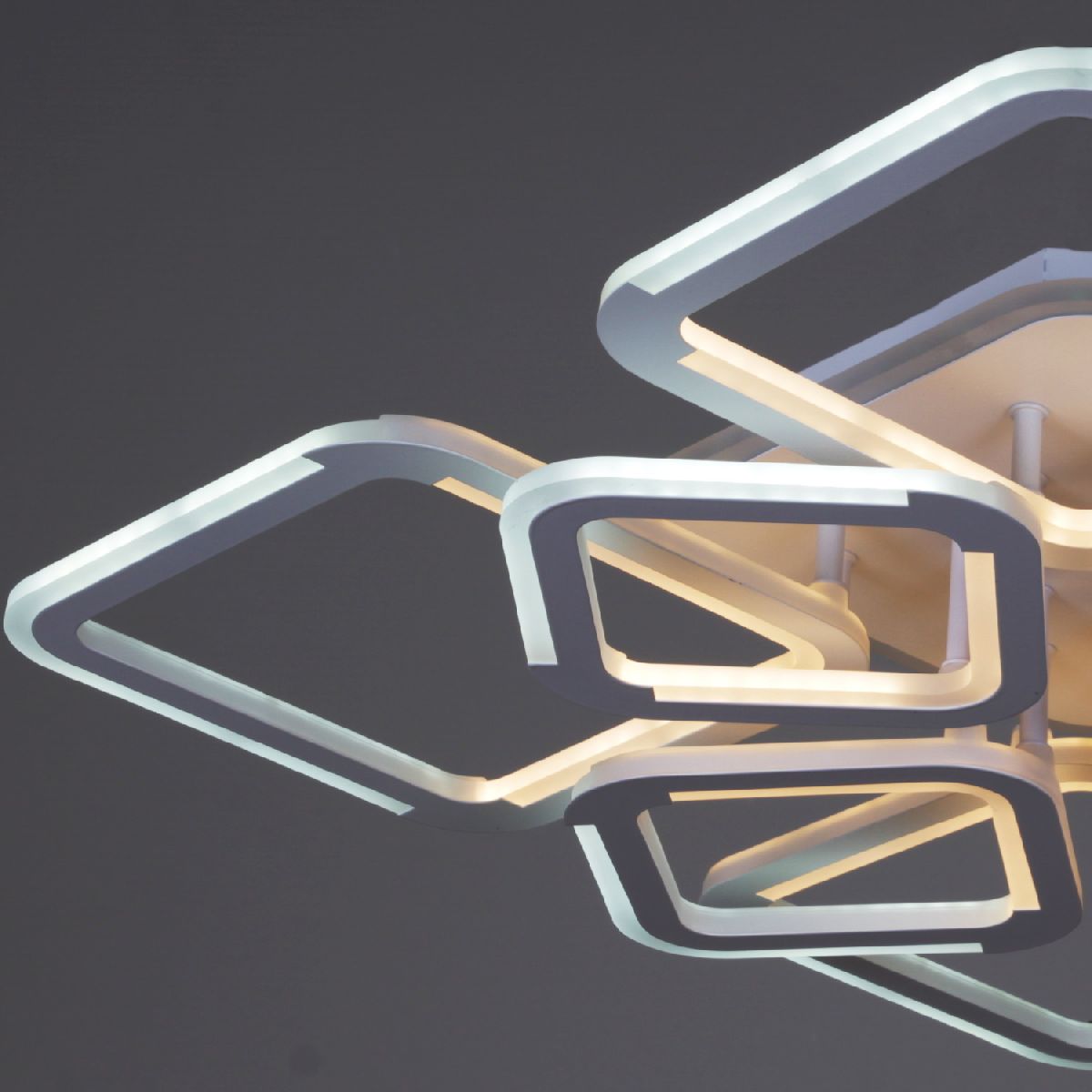 Потолочная люстра Reluce 09821-3.3-4+4 WH (RGB) в Санкт-Петербурге