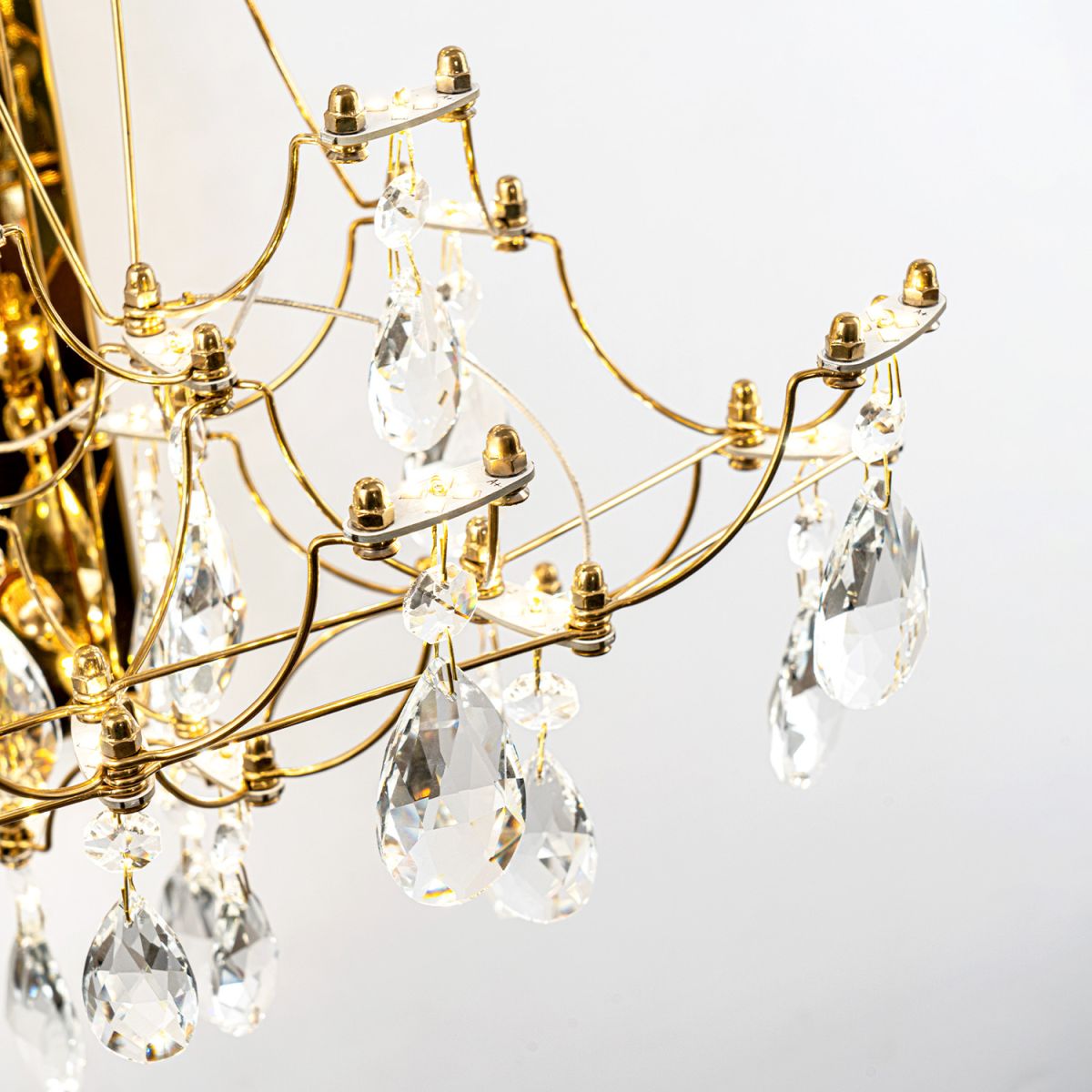 Настенный led светильник Modelux premium ML.7815.340P GD в #REGION_NAME_DECLINE_PP#