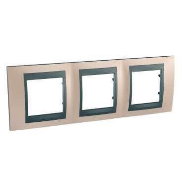 Рамка 3-постовая Schneider Electric Unica Top MGU66.006.295 в Санкт-Петербурге