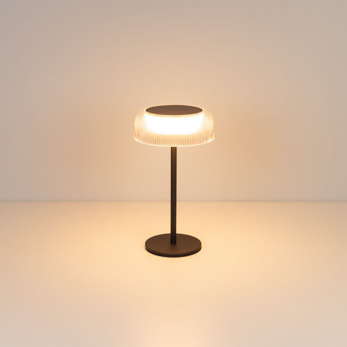 Настольная лампа аккумуляторная Arlight SP-KWALLEN-4.7W Warm2700 (Черный, 130 deg, 5V) (IP54 Металл) 060829 в #REGION_NAME_DECLINE_PP#