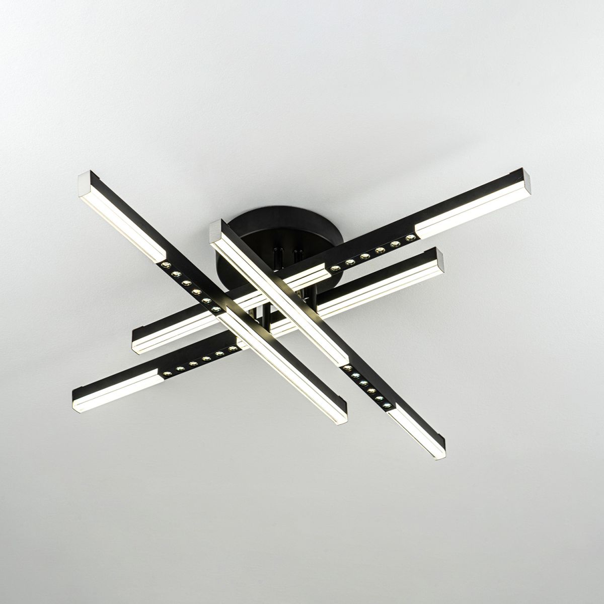 Потолочный светильник LED4U L5110-4 BK в #REGION_NAME_DECLINE_PP#