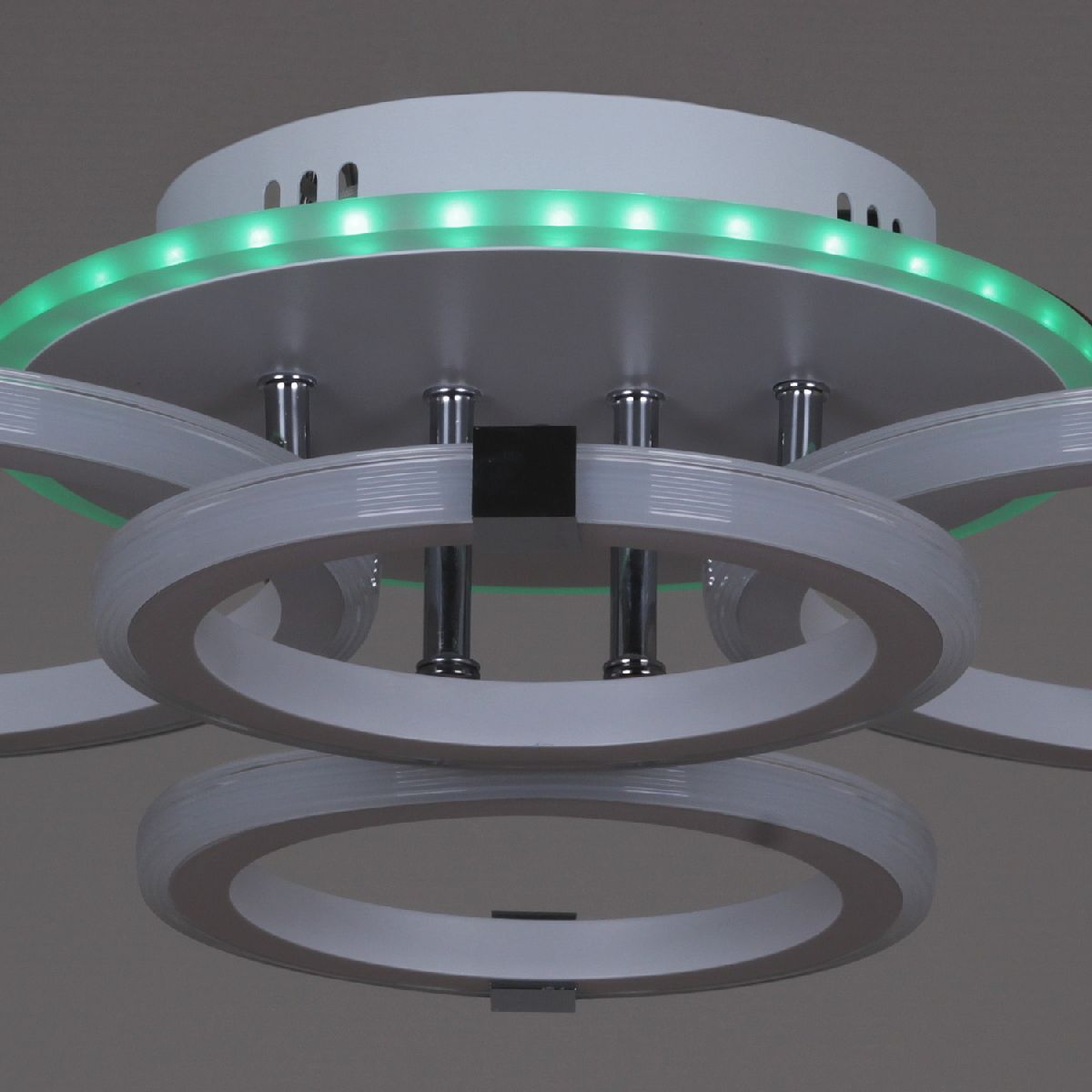 Потолочная люстра Reluce 06319-3.3-04 WH+CR (RGB) в #REGION_NAME_DECLINE_PP#