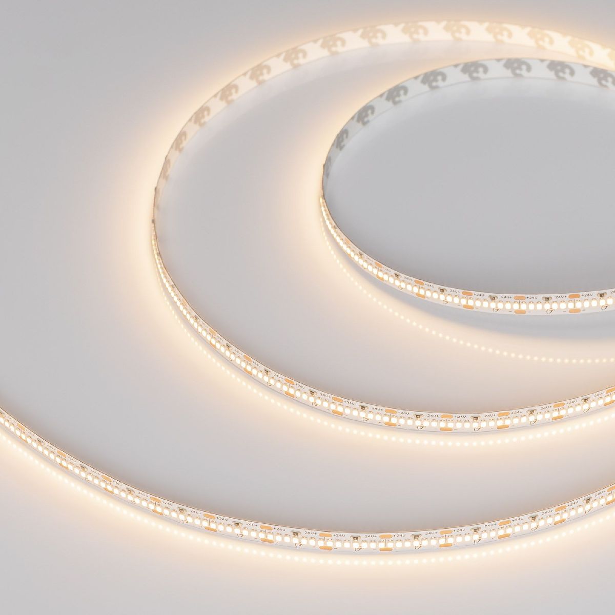 Светодиодная лента Arlight MICROLED-M420-8mm 24V Warm3000 (9.6 W/m, IP20, 2216, 5m) 046744 в Санкт-Петербурге