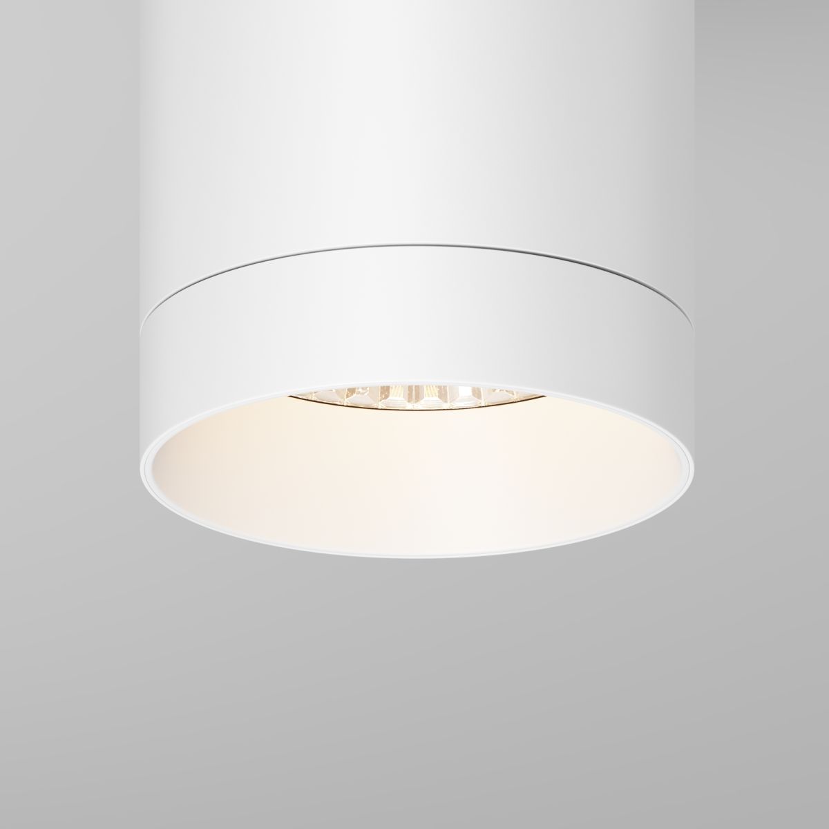 Уличный потолочный светильник Maytoni Luxe O500CL-L10W3K в Санкт-Петербурге