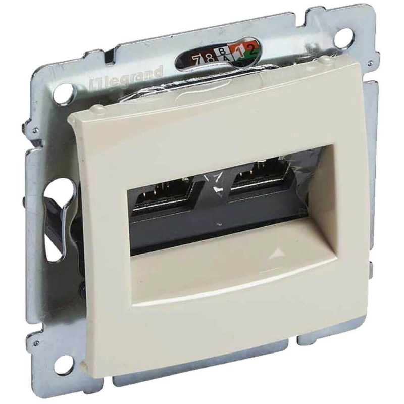 Розетка компьютерная 2хRJ45 Legrand Valena 6 кат UTP с захватами слоновая кость 774147 в Санкт-Петербурге