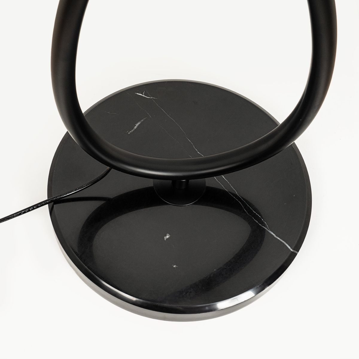 Торшер Modemodern MD.8818.01FL в #REGION_NAME_DECLINE_PP#