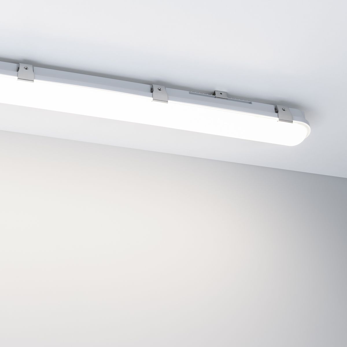 Линейный светильник Arlight ALT-DALLAS-EMERGENCY-L1750-60W Day4000 (WH, 120 deg, 230V) (IP66 Пластик) 060479 в Санкт-Петербурге