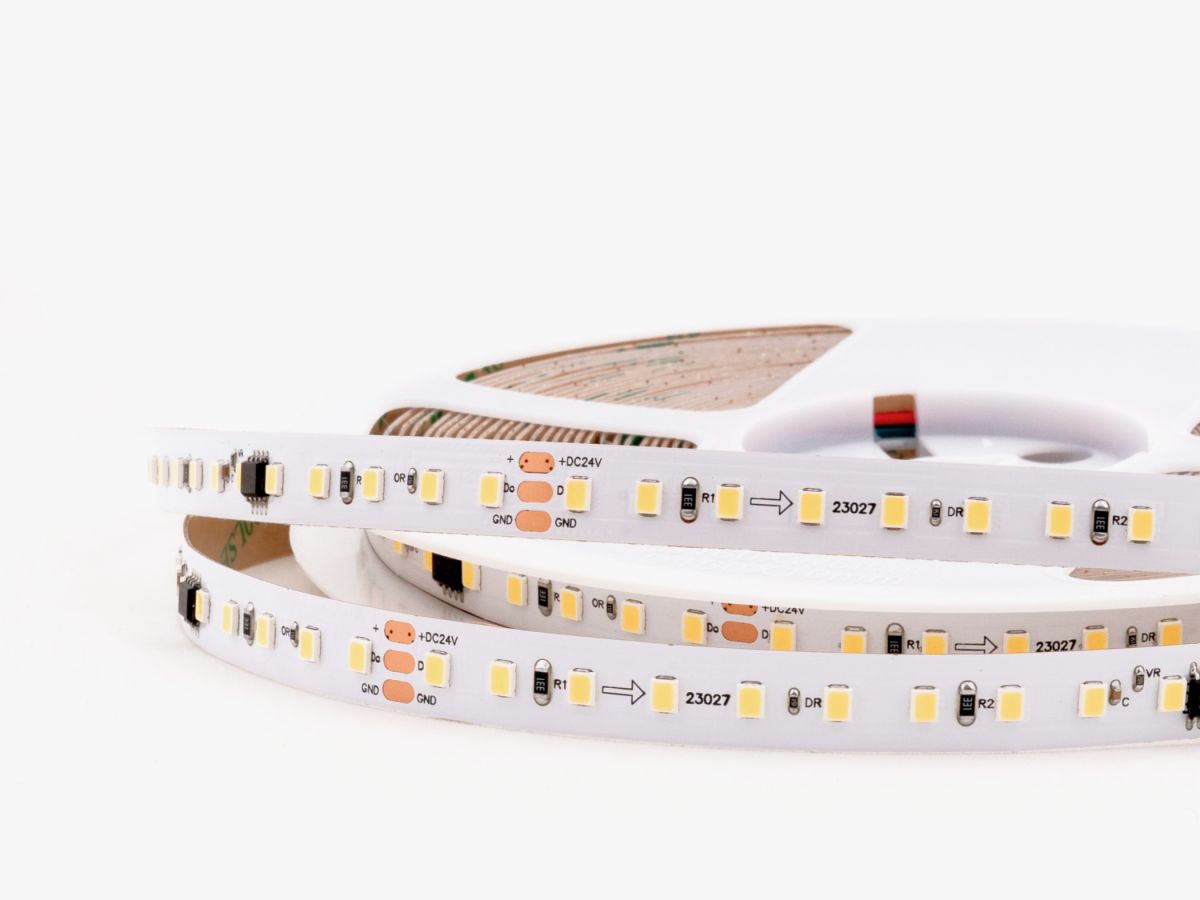 Светодиодная лента LEDS POWER 2835 120/м (9,6Вт/м) 24В 10м/кат. нейтр. FLOWING WATER 004785 в #REGION_NAME_DECLINE_PP#