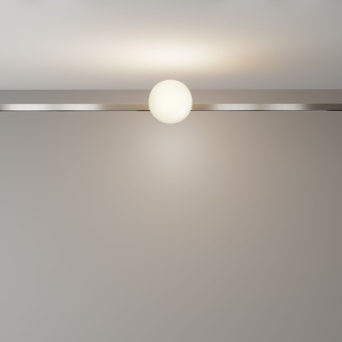 Трековый магнитный светильник для натяжного потолка Maytoni Technical Luna TR229-1-5W3K-PT в Санкт-Петербурге