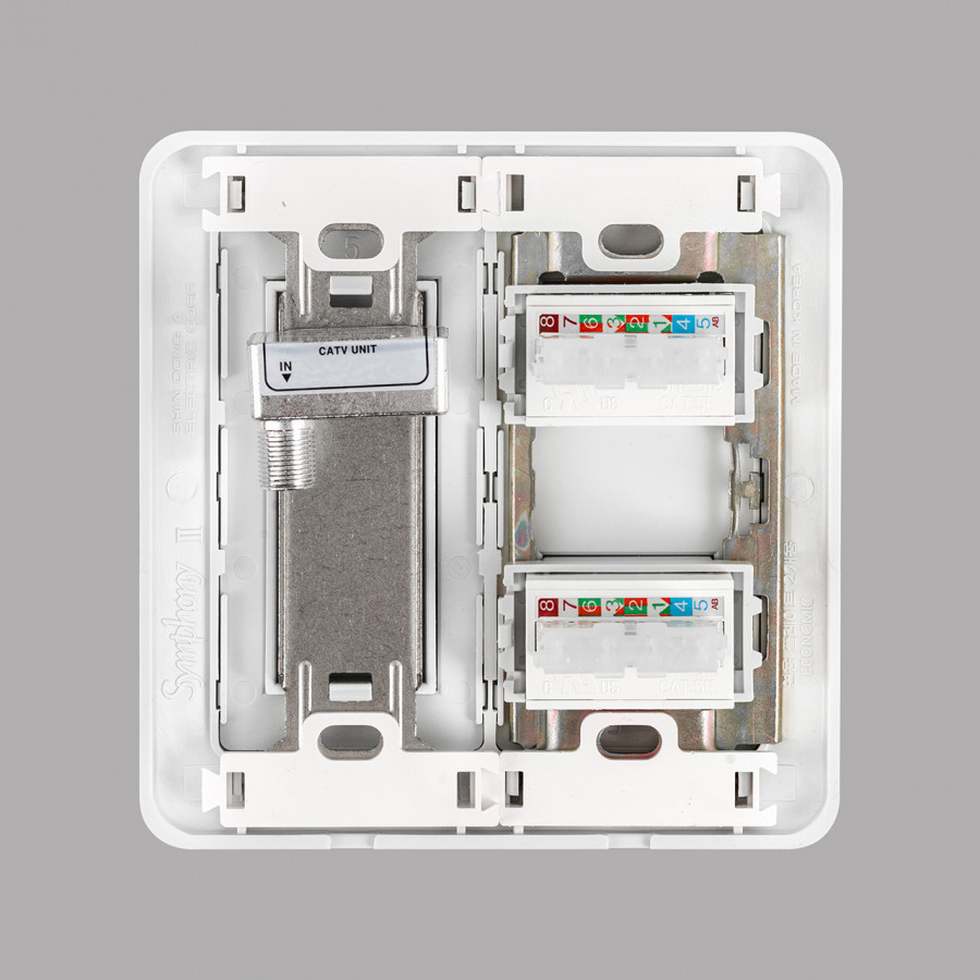 Розетка TF.2+TV SHIN DONG-A WST 5752 WH в Санкт-Петербурге