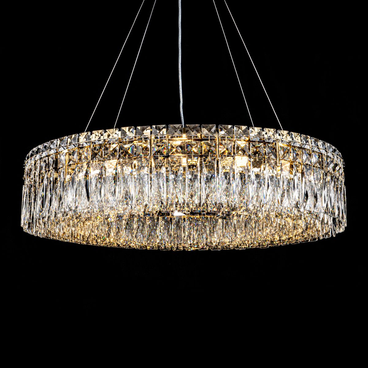 Подвесная люстра Modelux ML.7084.800 GD в #REGION_NAME_DECLINE_PP#