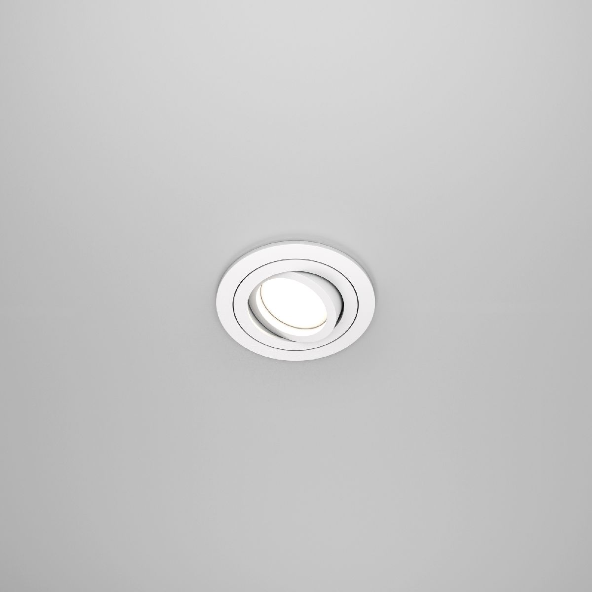 Точечный поворотный светильник Maytoni Atom DL023-2-01W в Санкт-Петербурге