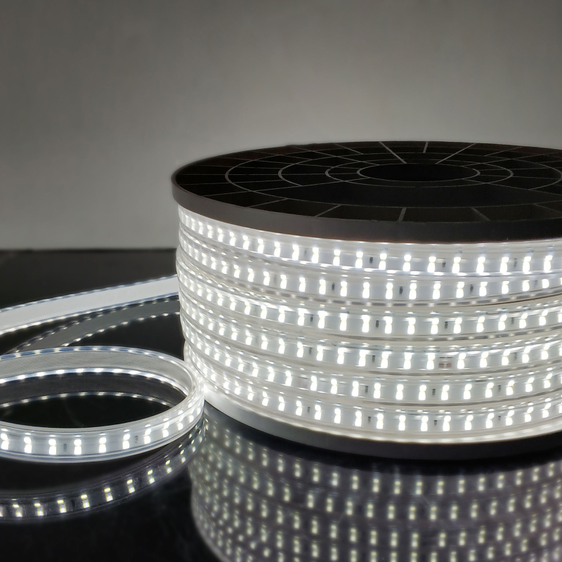 Светодиодная лента Elektrostandard 220V 18W 180Led 2835 IP65, холодный белый, 50 м, двухрядная 4690389170041 в Санкт-Петербурге