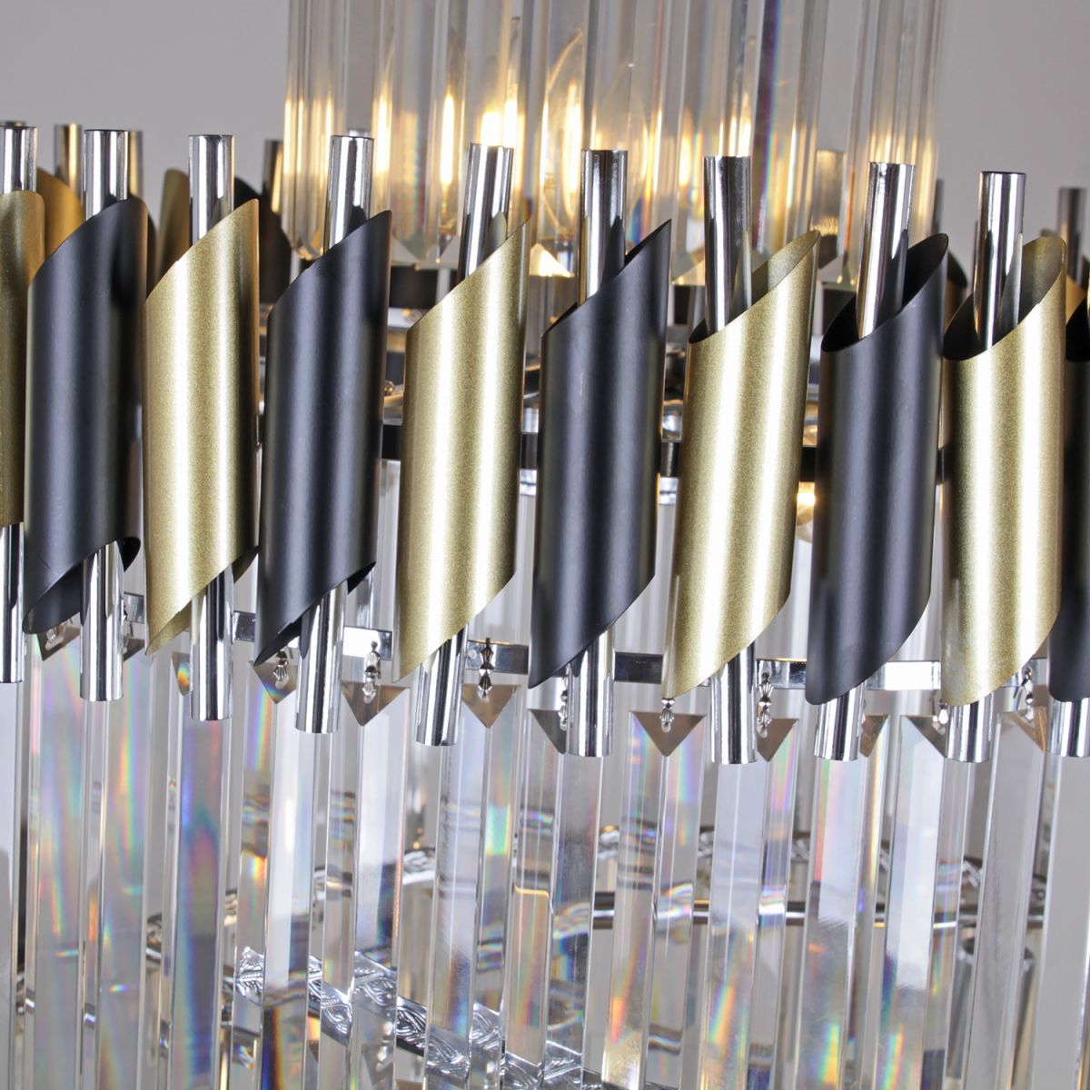 Подвесная люстра Reluce 09001-0.4-600 в Санкт-Петербурге