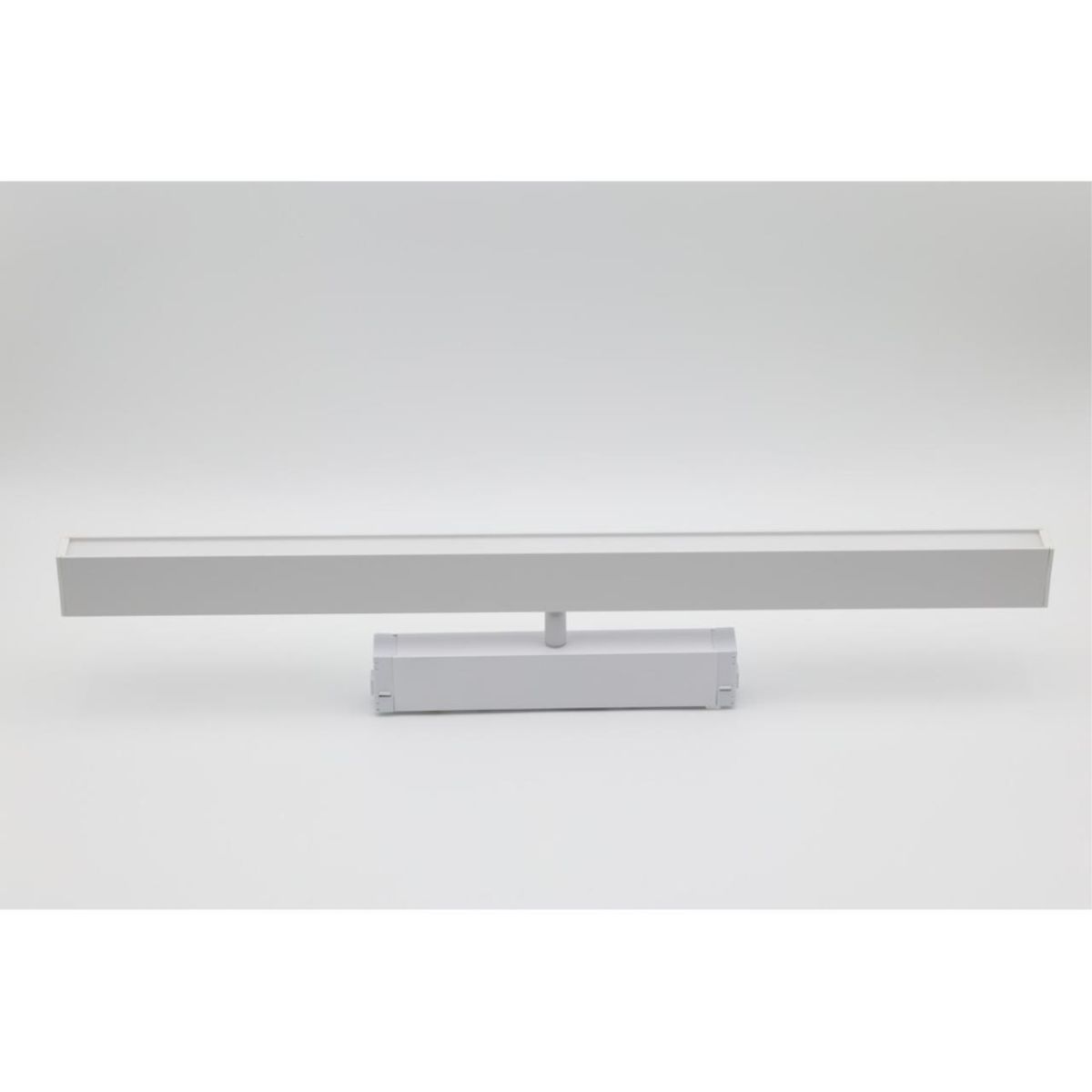 Трековый магнитный светильник Aployt Magnetic track 220 APL.0203.11.27 в Санкт-Петербурге