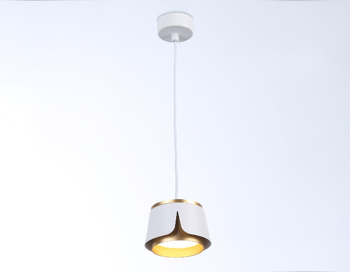 Подвесной светильник Ambrella Light Techno family TN71245 в Санкт-Петербурге