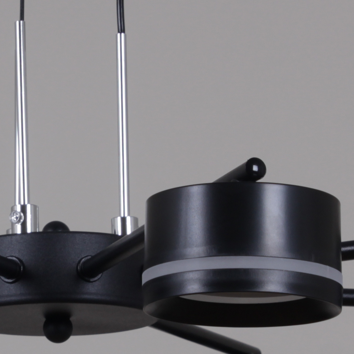 Потолочная люстра Reluce 19490-0.4-4+4 Black в Санкт-Петербурге