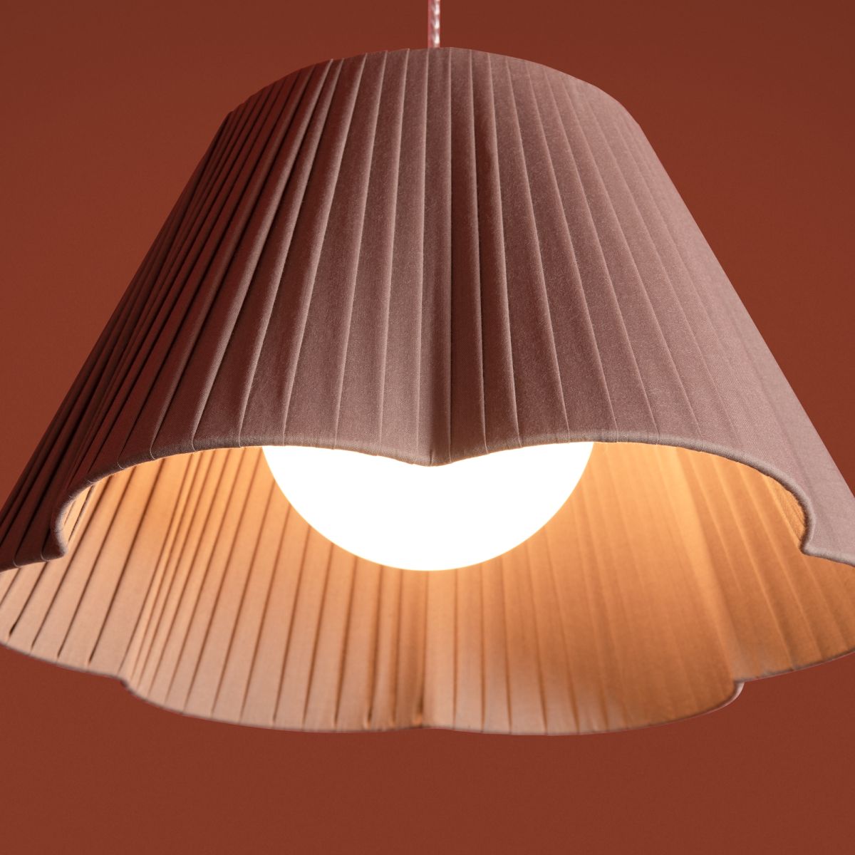 Подвесной светильник Freya Sylvia FR2056PL-01BR в #REGION_NAME_DECLINE_PP#