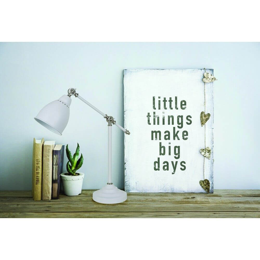 Настольная лампа Arte Lamp Braccio A2054LT-1WH в Санкт-Петербурге