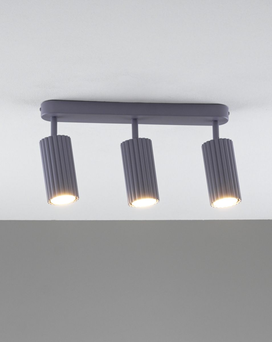 Спот Moderli Cora V11778-3C в Санкт-Петербурге