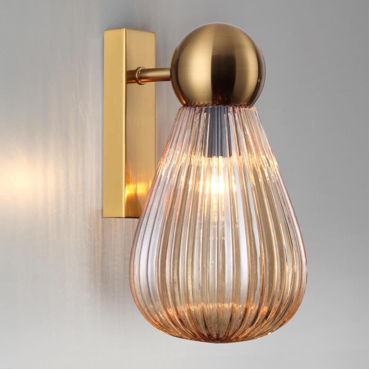 Бра Odeon Light Elica 5402/1W в Санкт-Петербурге
