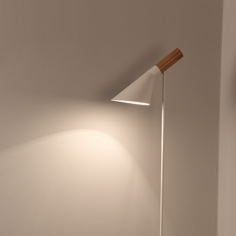 Торшер ImperiumLoft AJ by Arne Jacobsen for Louis Poulsen 101782-26 в Санкт-Петербурге