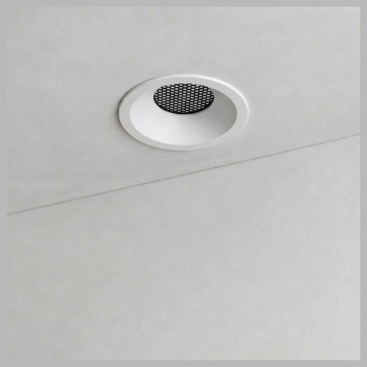 Встраиваемый светильник Wertmark WTD.O01.000.V0.18 в #REGION_NAME_DECLINE_PP#