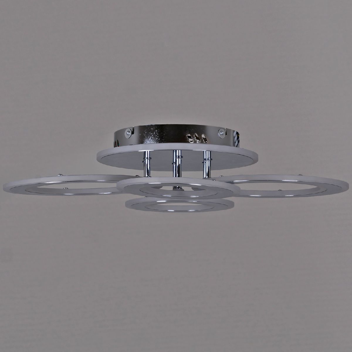 Потолочная люстра Reluce 20535-0.3-2+2+1 CR в Санкт-Петербурге